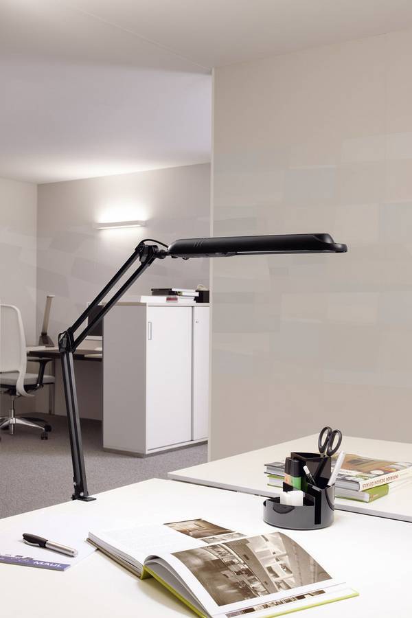 Maul MAULantlantic 8203590 LED lampička s klipem LED pevně vestavěné LED D (A - G) 9 W černá