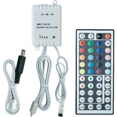 Sada RGB LED ovladače s dálkovým ovládáním a kabely. Dálkové ovládání zobrazuje barevné tlačítka pro různé světelné efekty.