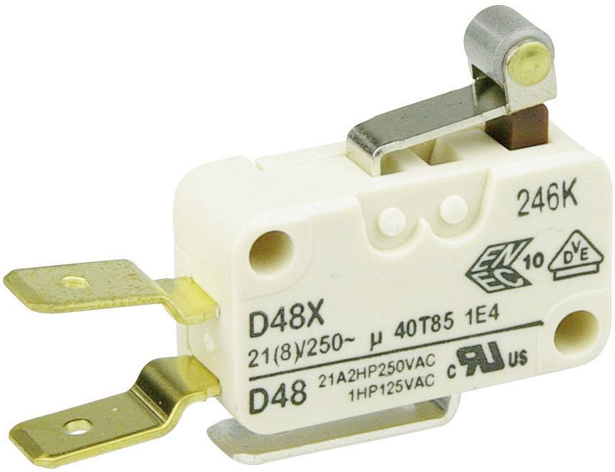 Mikrospínač s pákou a dvěma svorkami, model 'D48X', určený pro 250V a 21A, s certifikačními značkami na povrchu.
