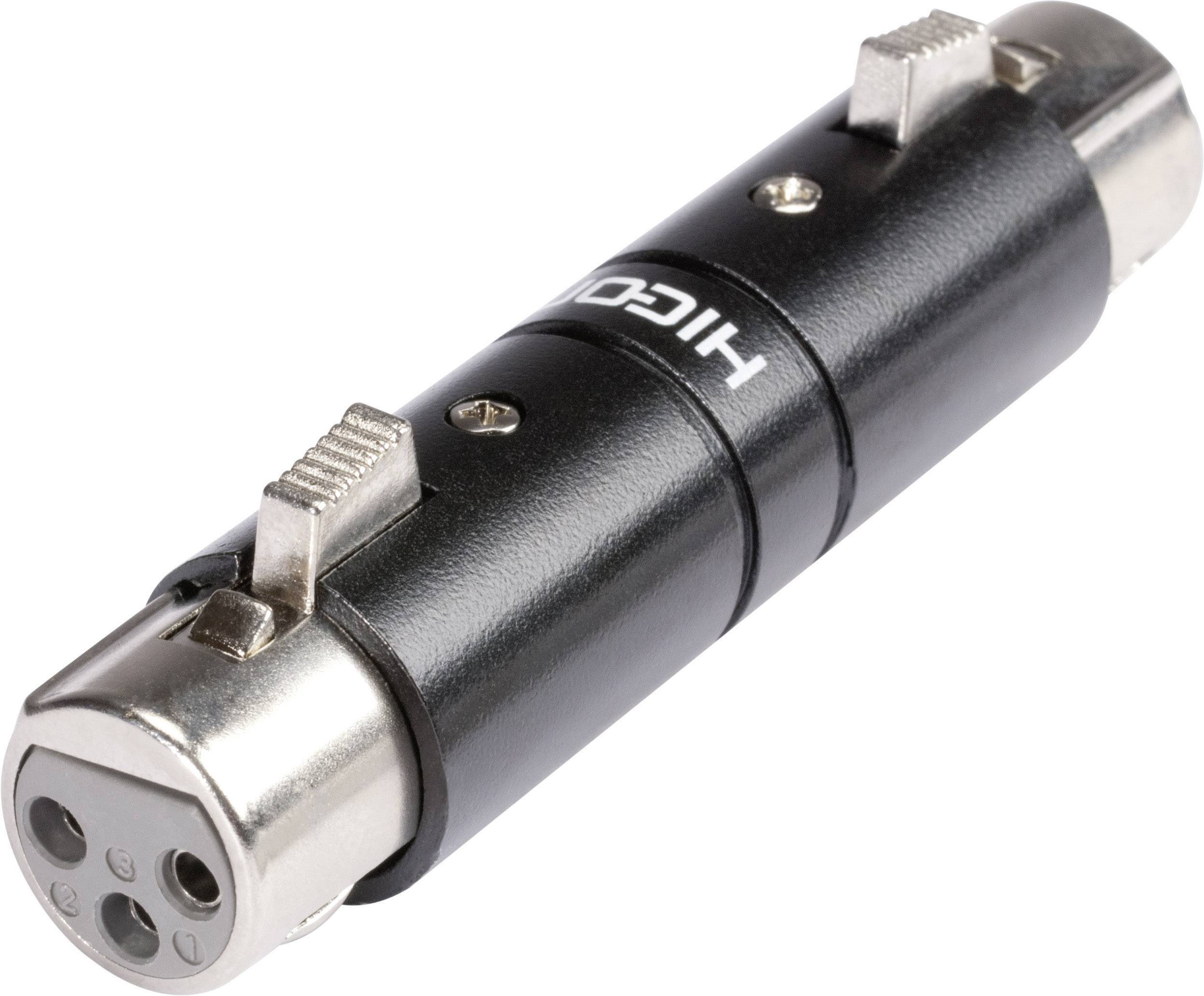 Krátký černý audio adaptér s XLR konektorem a XLR zásuvkou, používaný pro propojení audiovybavení.