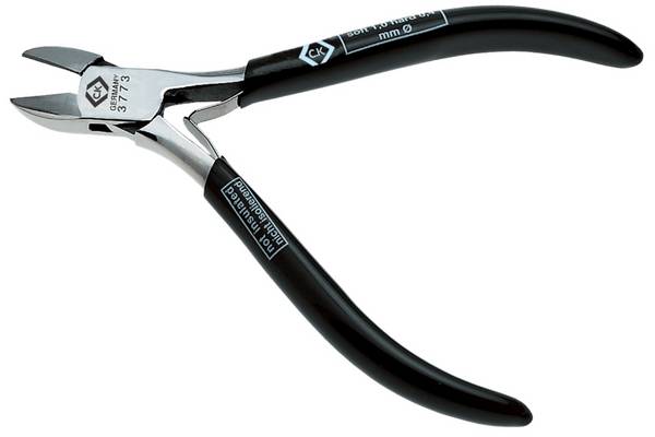 C.K  T3773 pro elektroniku a jemnou mechaniku boční štípací kleště s fazetou  115 mm