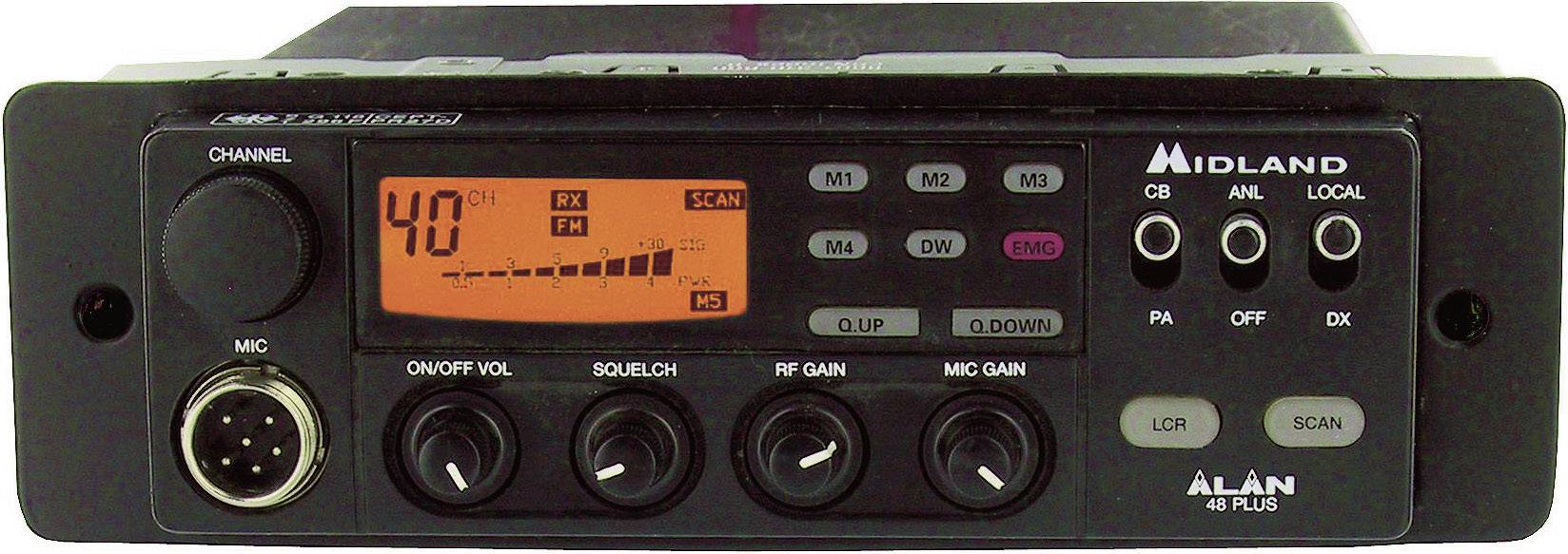Vysílačka s LCD displejem, zobrazující kanál 40, ovladačem hlasitosti a mikrofonu, tlačítky pro změnu kanálu, přepínačem AM/FM, logem značky.
