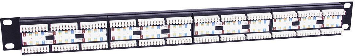 Patch panel s několika RJ45 porty pro síťové zapojení. Zobrazuje barevné kabelové konektory pro strukturovanou kabeláž.
