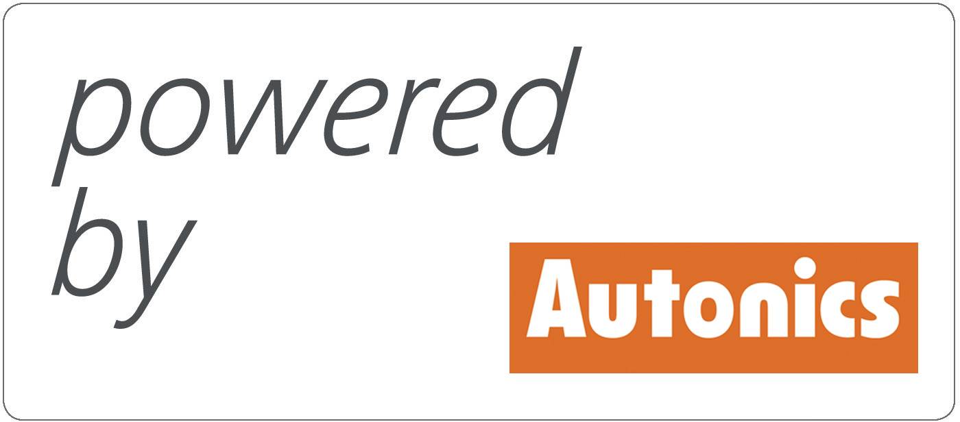 Grafika zobrazuje text 'powered by Autonics' na bílém pozadí, přičemž 'Autonics' je napsáno bílým písmem na oranžovém obdélníku.