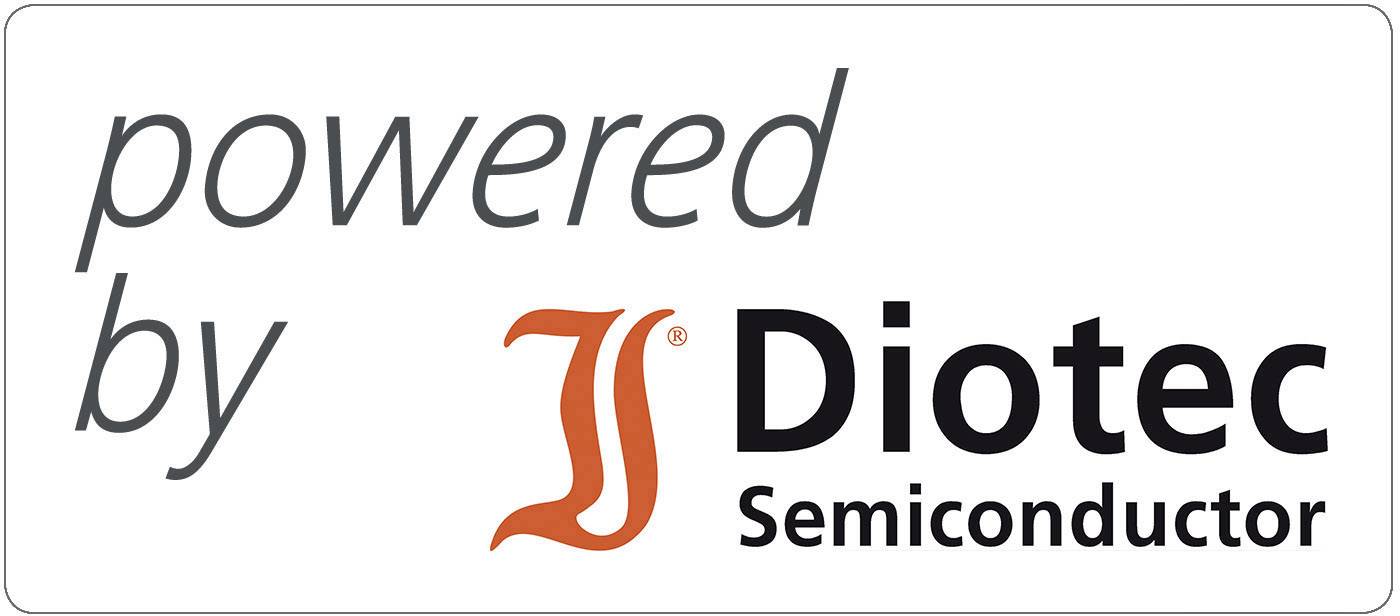 Logo "Powered by Diotec Semiconductor". Šedý text vlevo, stylizované červené „D" s černým nápisem vpravo.