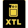 Stylizovaný žlutý symbol na černém pozadí zobrazuje přenosné zařízení se dvěma hvězdičkami nad ním, nad kterými je nápis 'XTL'.