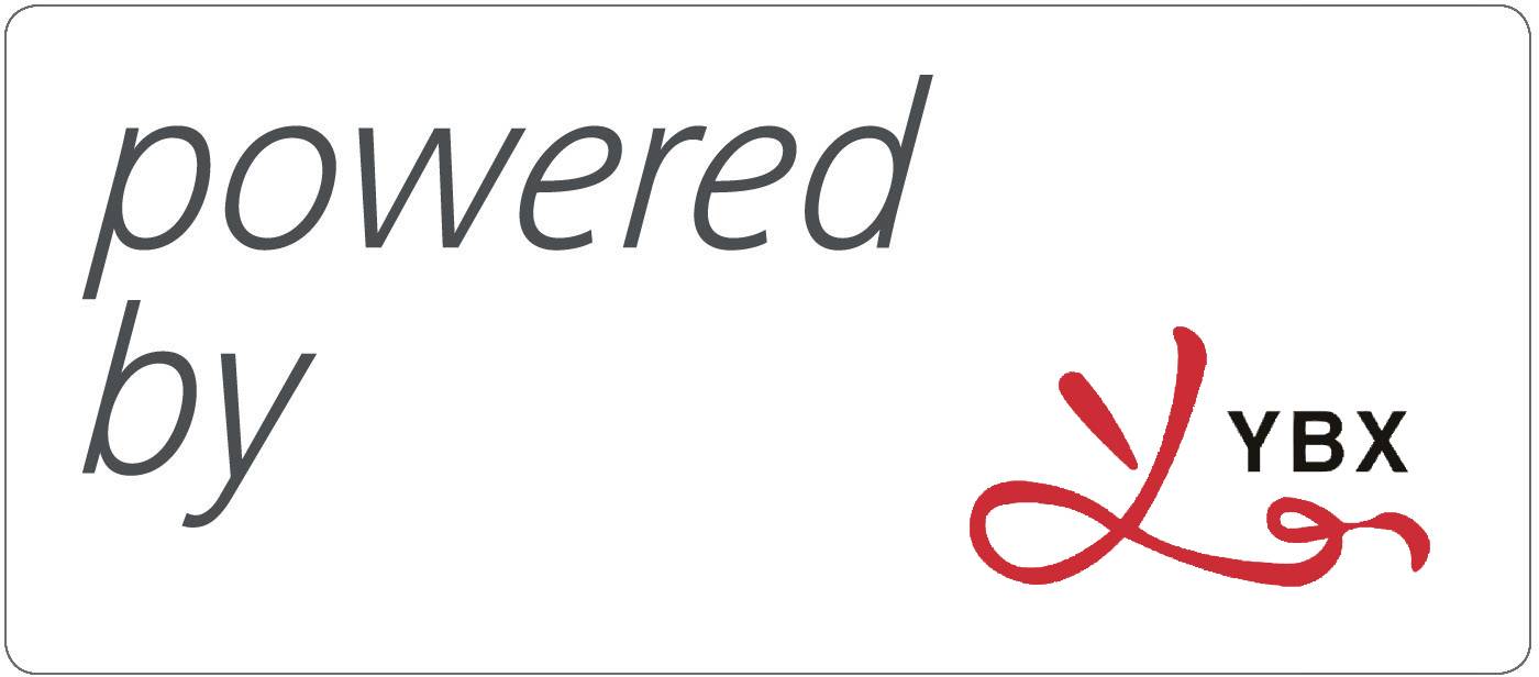 Nápis 'powered by' vedle stylizovaného červeného loga připomínajícího písmena 'YBX'.