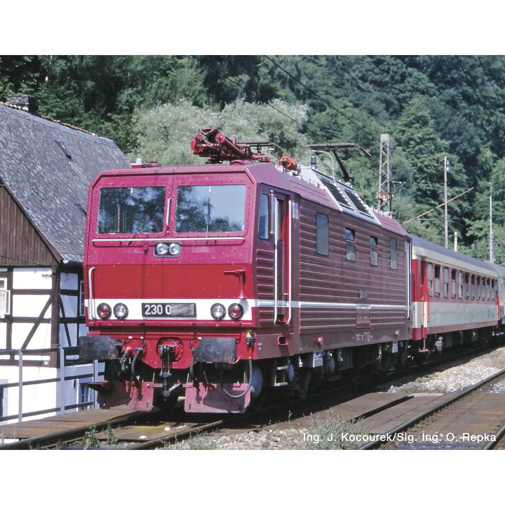Roco 71220 Elektrická lokomotiva BR 230 DR