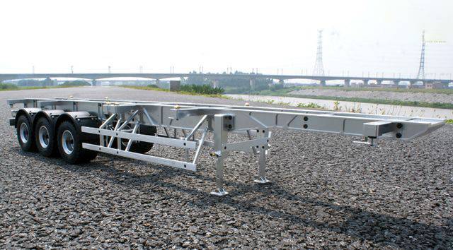 Thicon Models 55027 1:14 návěs 1 ks