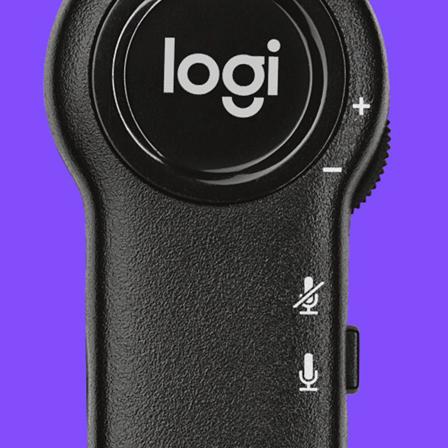 En sort lydcontroller med logoet 'logi'. På siden er der plus- og minus-symboler samt mikrofonikoner.