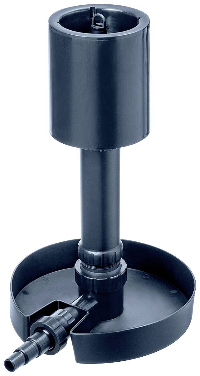En sort vandpumpe med cylindrisk hus og slangeforbindelse. Den står på en rund sokkel.