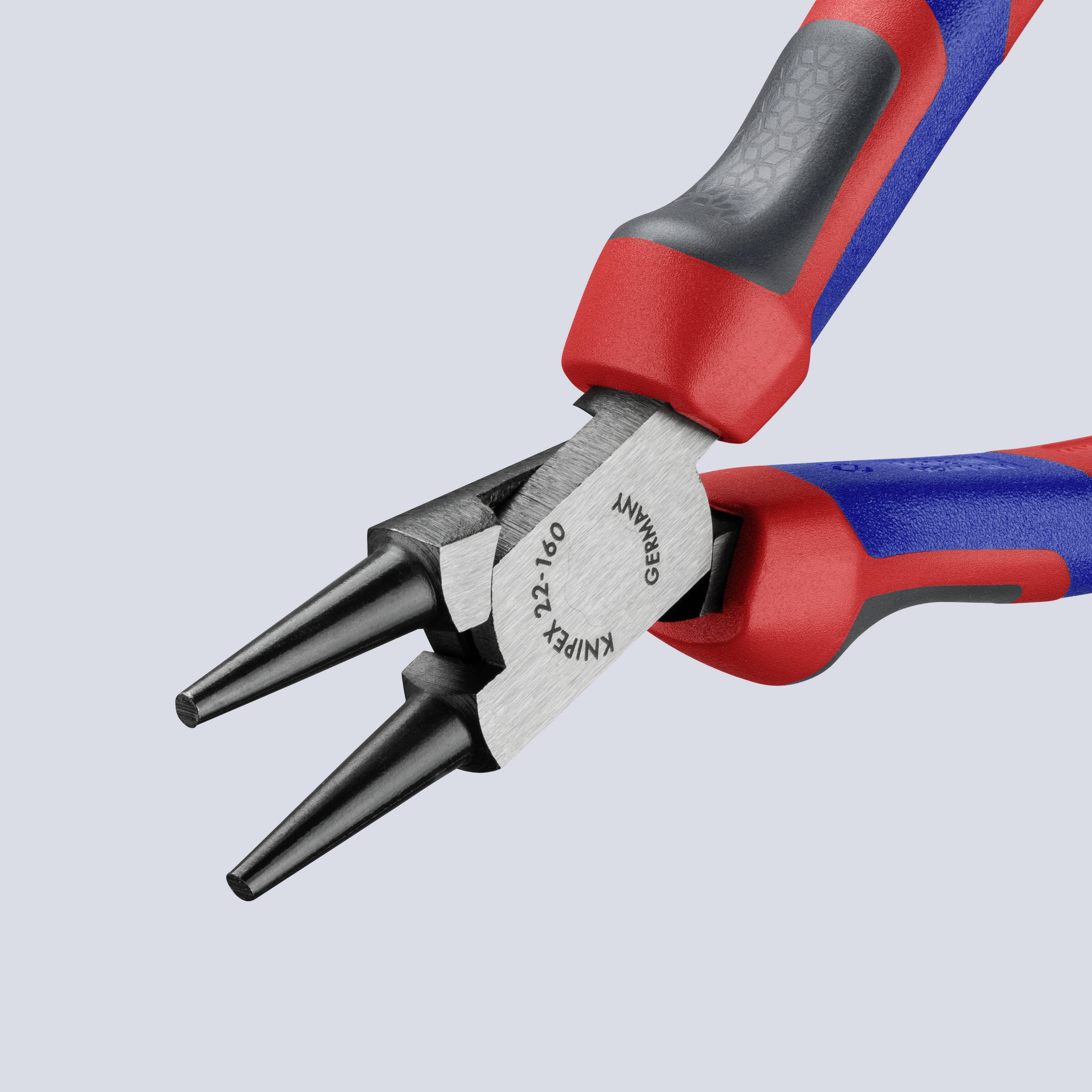 Tænger med røde og blå greb fra KNIPEX, specialdesignet til greb- og bøjningsopgaver med spidse kæber.