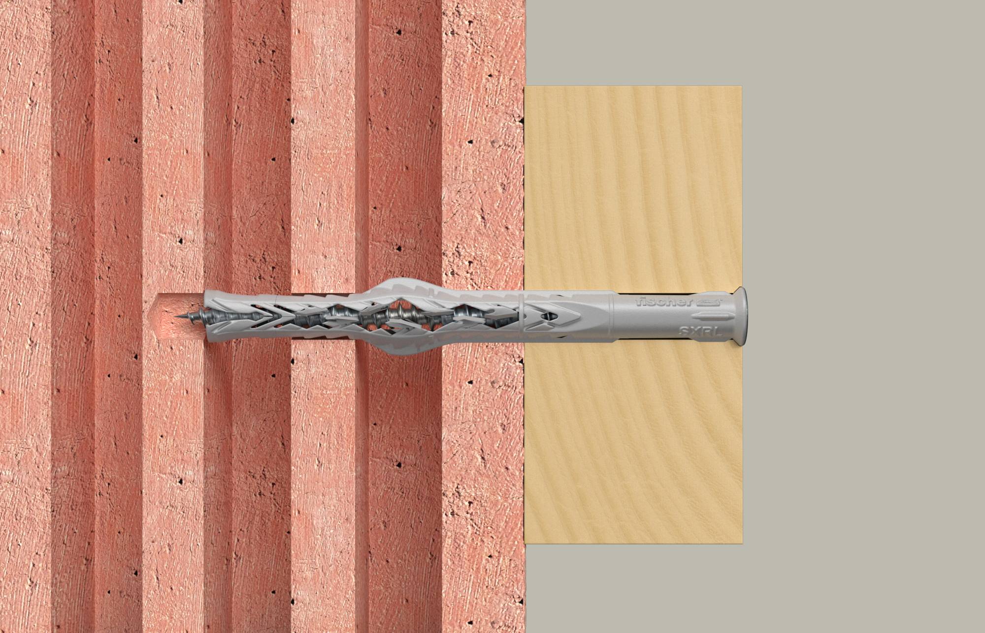 En vægankerprop delvis indført gennem en muret væg ind i en træplade, der viser et boret hul og fastgørelsesbeslag.