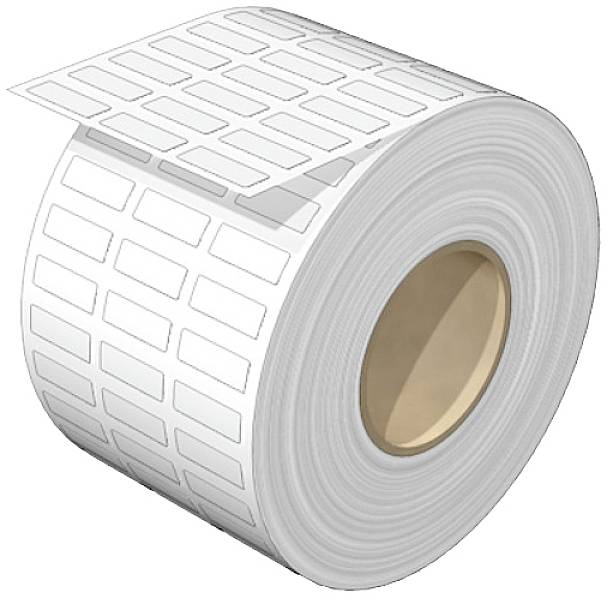 En rulle hvide etiketter med afrundede hjørner på en tyk papkerne, klar til at blive påtrykt og brugt.