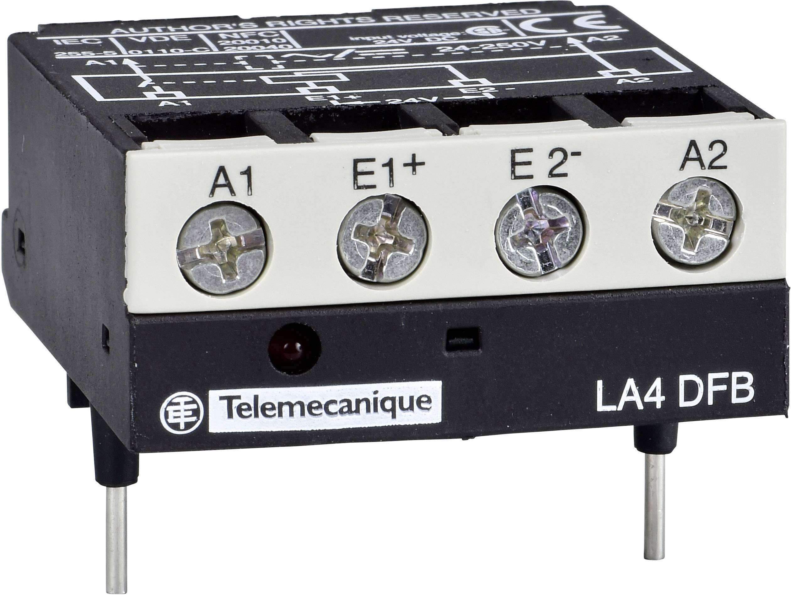 Sort elektronisk komponent med sølvfarvede skrueklemmer og mærkninger 'A1', 'E1+', 'E2-', 'A2', med logo 'Telemecanique'.