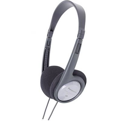 Grå høretelefoner med ørepuder, tynd bøjle og kabel. De er lette og har en enkel, funktionel stil.