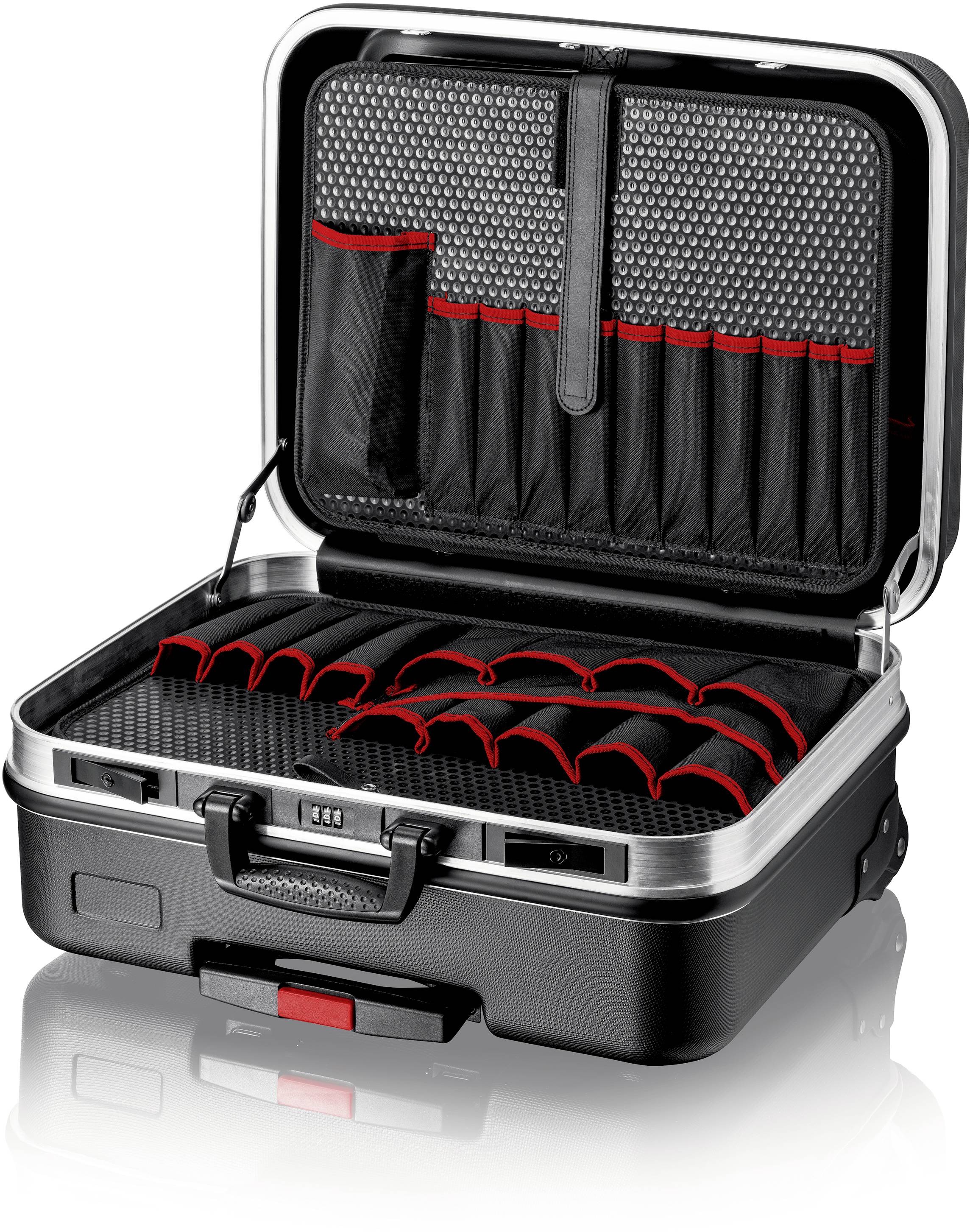 En åbnet sort kuffert med flere røde rum og en struktureret indvendig overflade, perfekt til organiseret opbevaring af genstande.