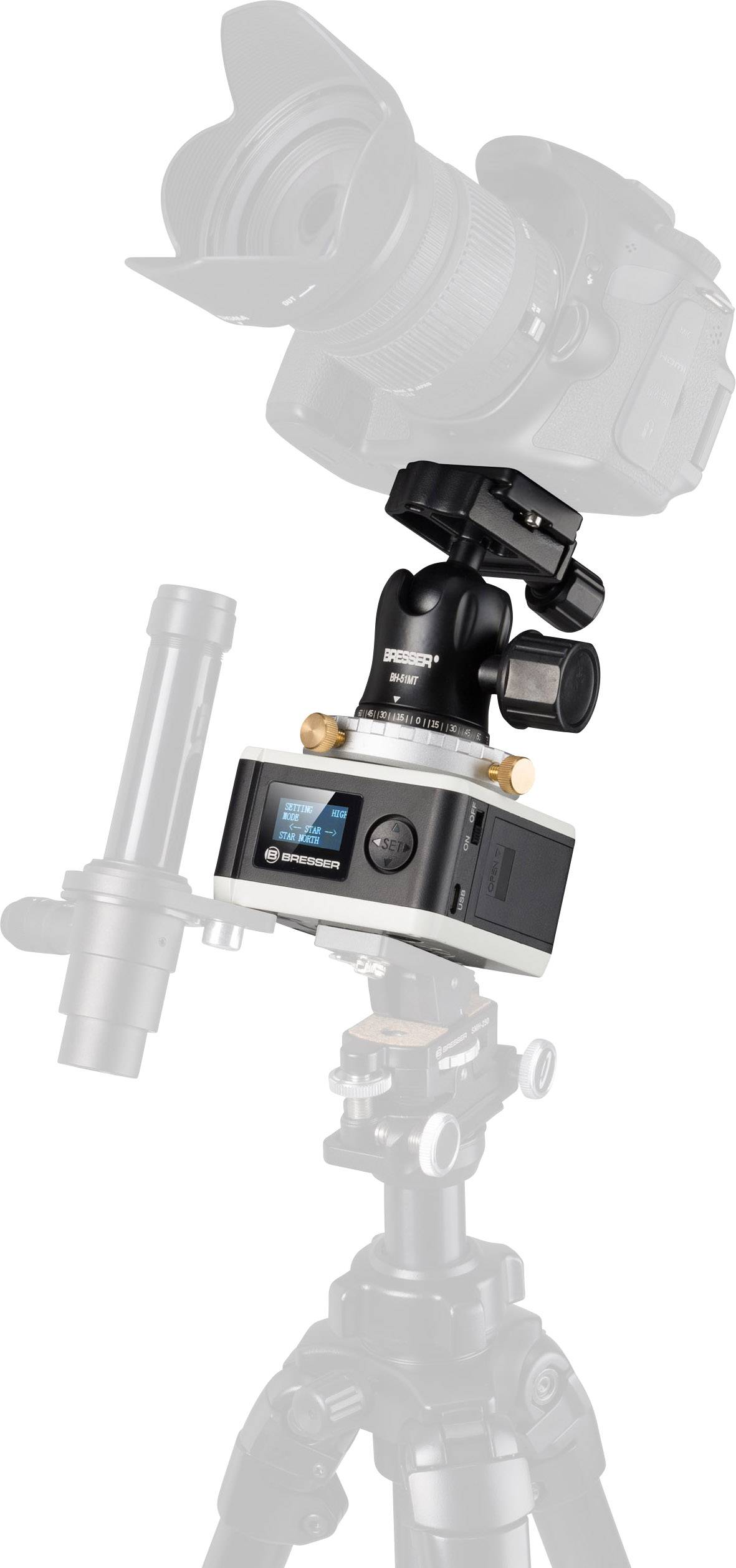 Et kamerastativ med monteret kamera og motoriseret hoved, egnet til præcise panorama- og timelapseoptagelser.