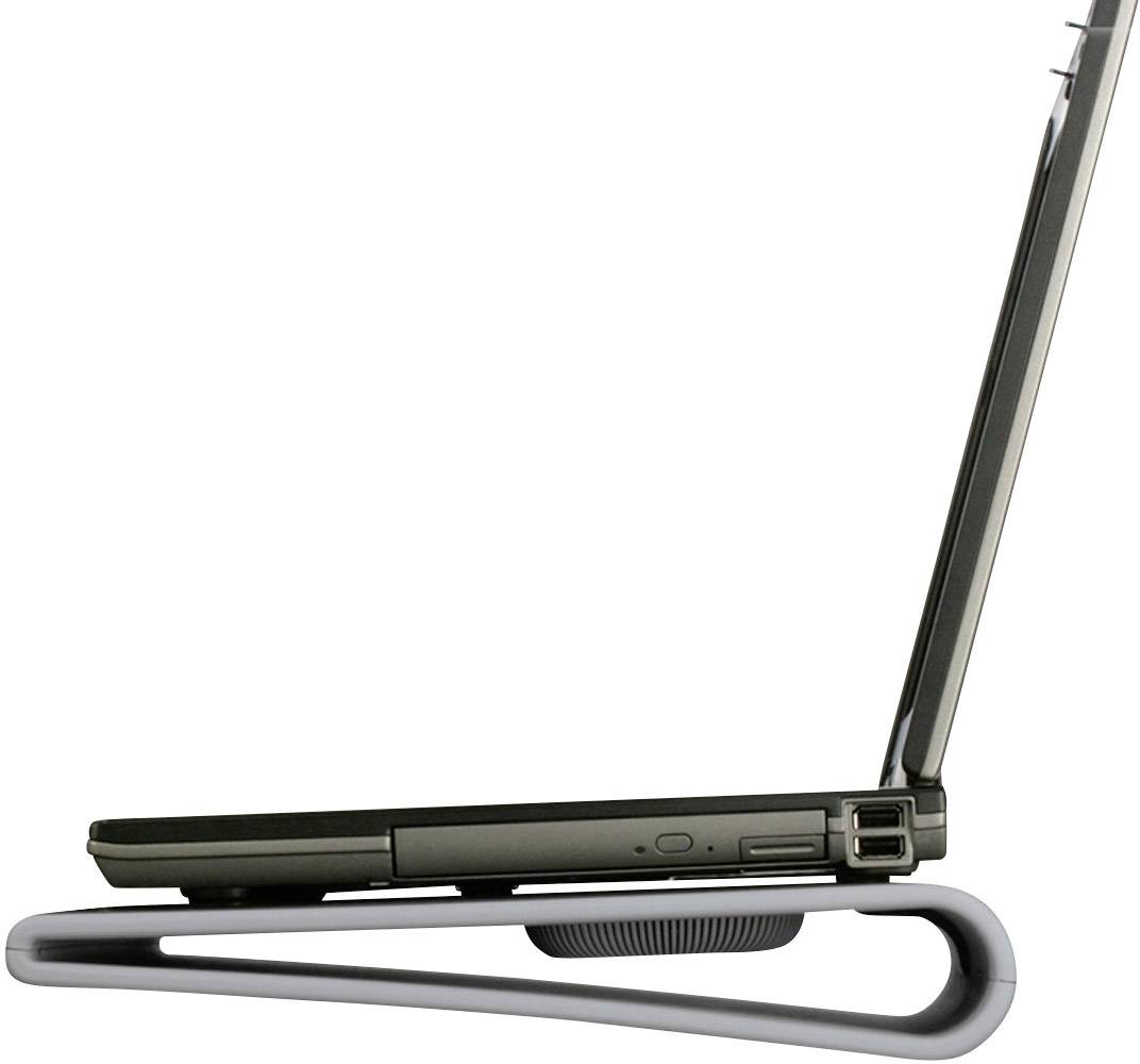 En bærbar computer på en skråtstillet holder, set fra siden. Holderen løfter computeren bagtil og fremmer en ergonomisk brug.