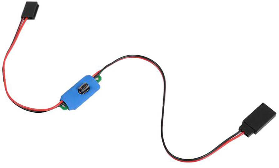 Et kabel med en blå USB-forbindelsesadapter i midten, forbundet med to sorte stik i enderne.