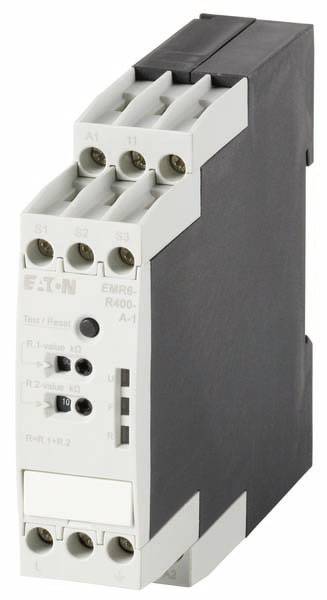 Sort og hvidt elektronisk relæmodul med ti tilslutninger. Mærket 'EATON EMR6-R400-A-1'.