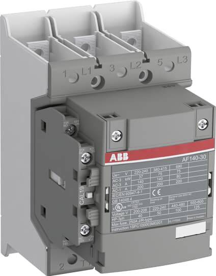 En grå effektafbryder fra ABB med trefaset tilslutning L1, L2, L3, egnet til elektrisk styring og beskyttelsessystemer.