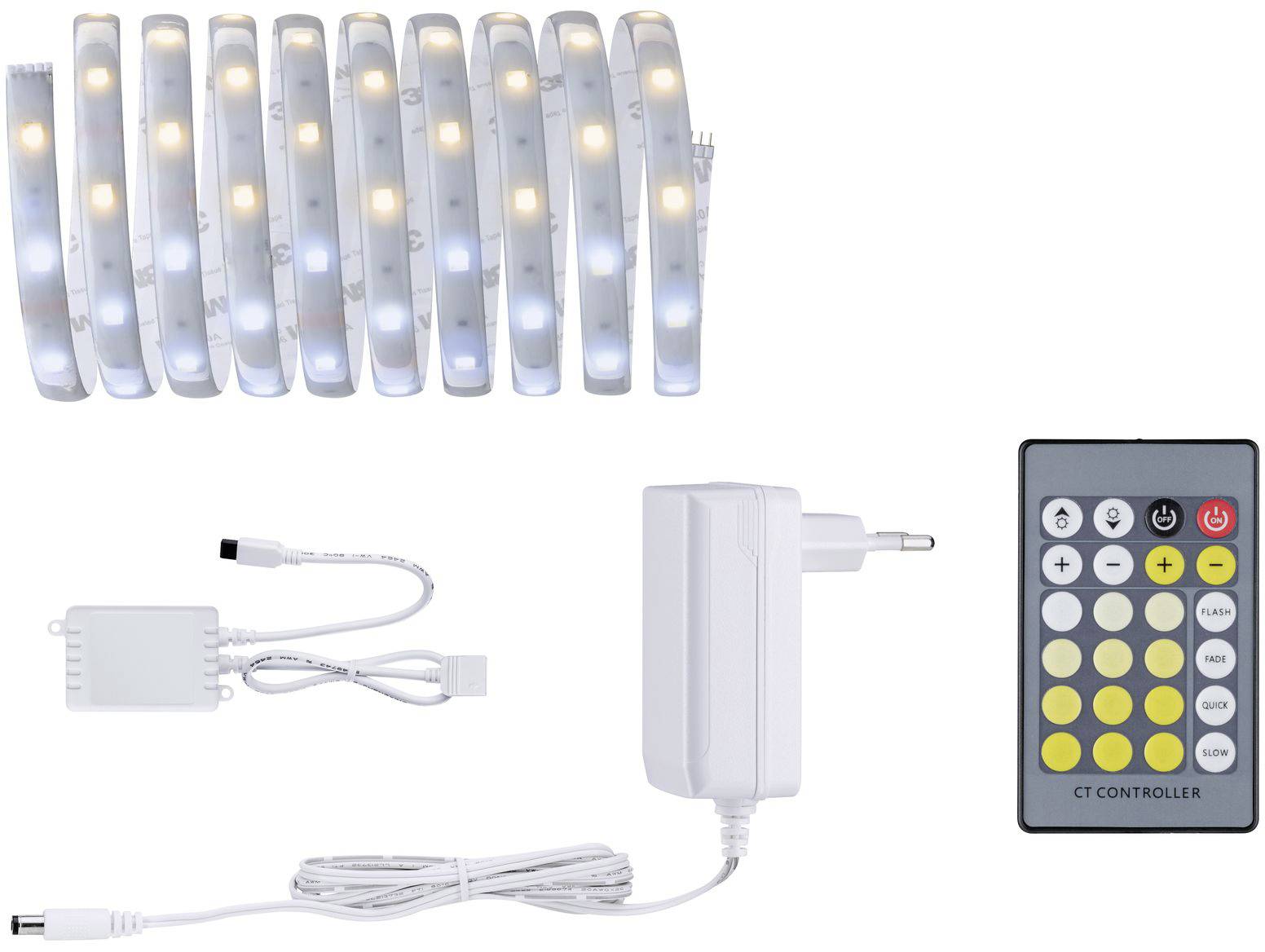 LED-lysstribe med fjernbetjening, strømforsyning og controller. Strimlen skifter mellem varme og kolde lysfarver.
