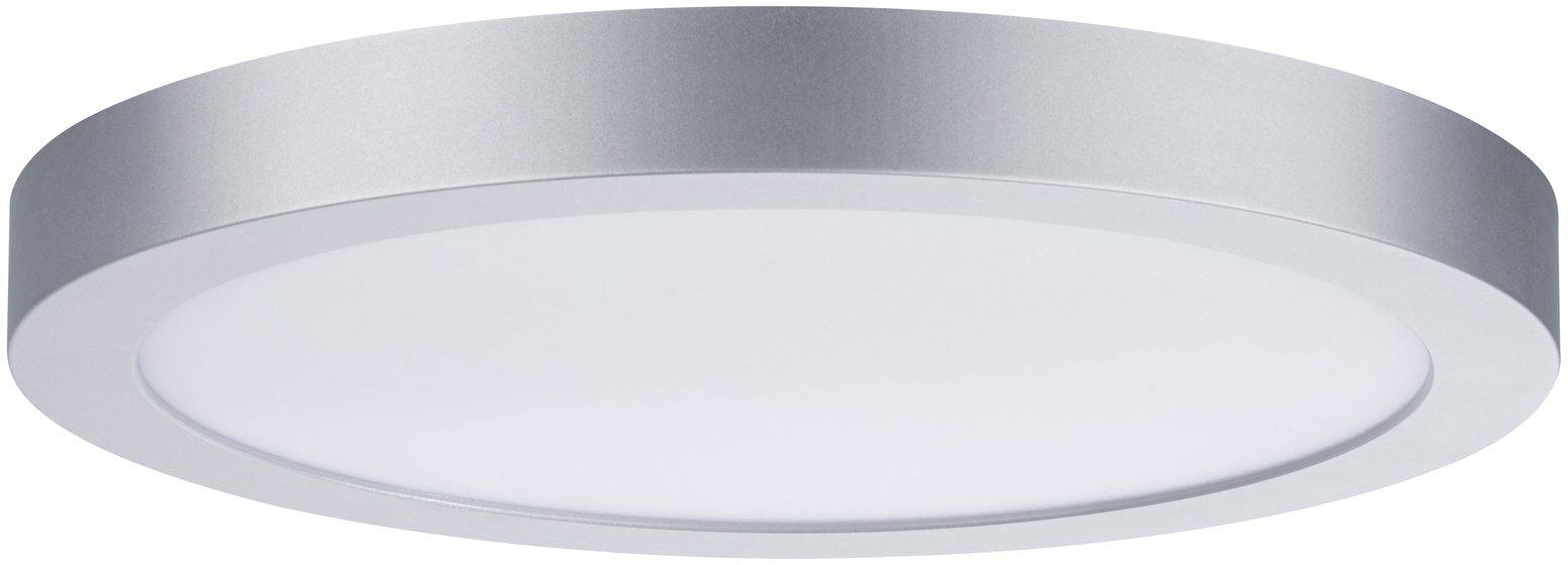 Rund, flad loftslampe i sølv med hvid diffuser, velegnet til moderne indendørsrum.