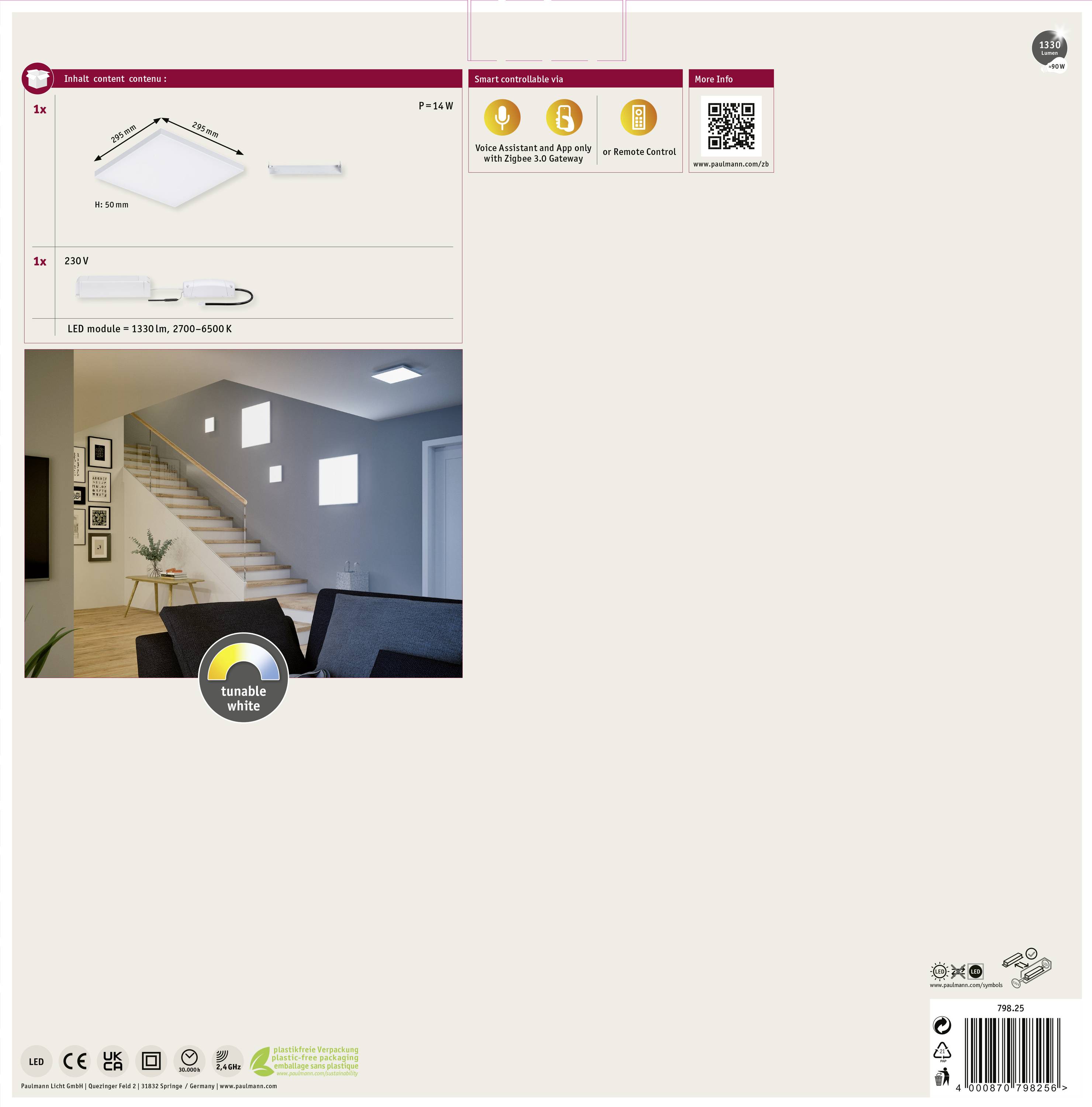 Produktemballage til en LED-loftslampe med fjernbetjening. Billedet viser lamper over en trappe. Inklusiv QR-kode til app.