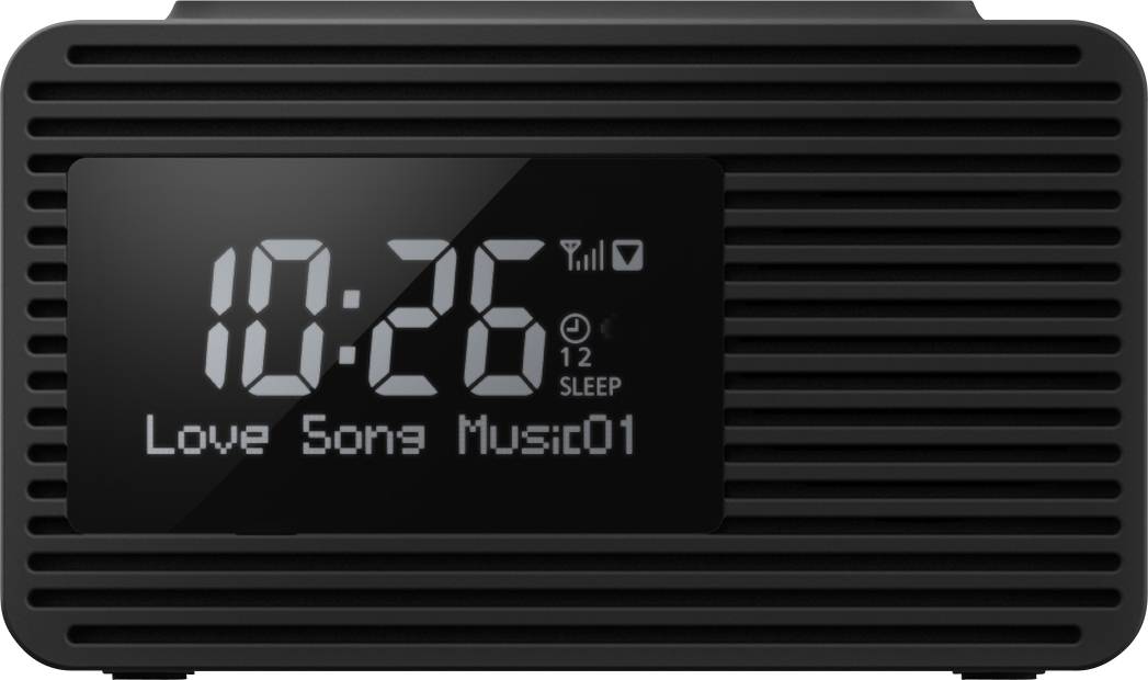 Digitalt radiour: Klokken viser 10:26. Et symbol indikerer god signalmodtagelse. 'Love Song Music01' afspilles.