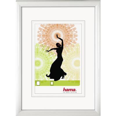 En sort silhuetteret flamencodanser foran en farverig, abstrakt baggrund i orange og grøn, med logoet 'hama'.