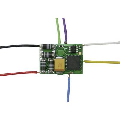 Lille elektronisk komponent med flere tilsluttede farvede kabler, som sandsynligvis fungerer som en kredsløb.