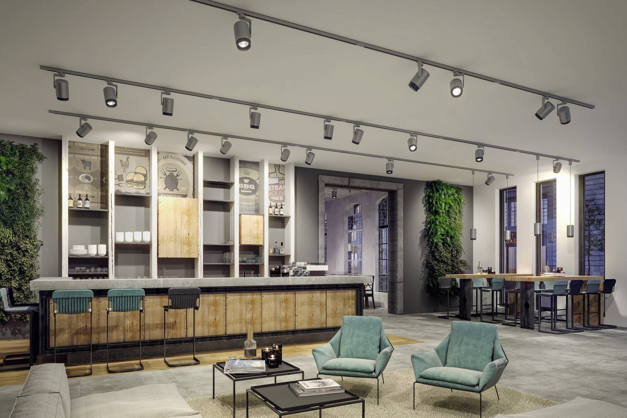 Moderne café-lounge med lang bardisk, barstole og bekvemme lænestole. Plantevægge og stilfuld belysning skaber en hyggelig atmosfære.