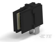 Sort, rektangulær elektronisk stikforbinder med metalcontakter, sidemontering og teknisk design, uden synlige markeringer.