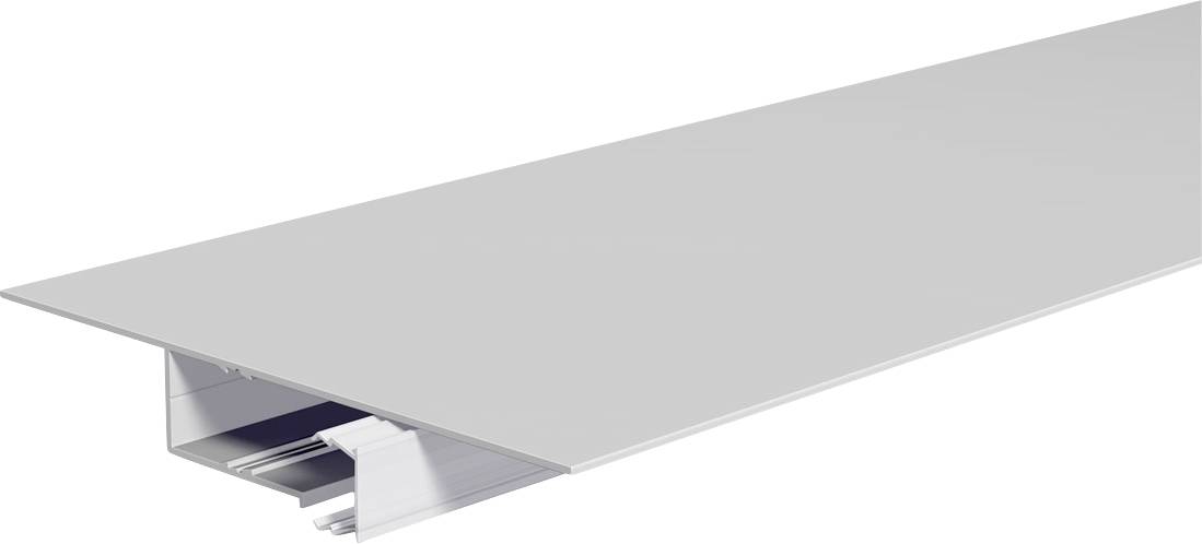 Langt aluminiums linjært lysarmatur med flad sølvfarveret diffusor og nedsænkede interne komponenter.