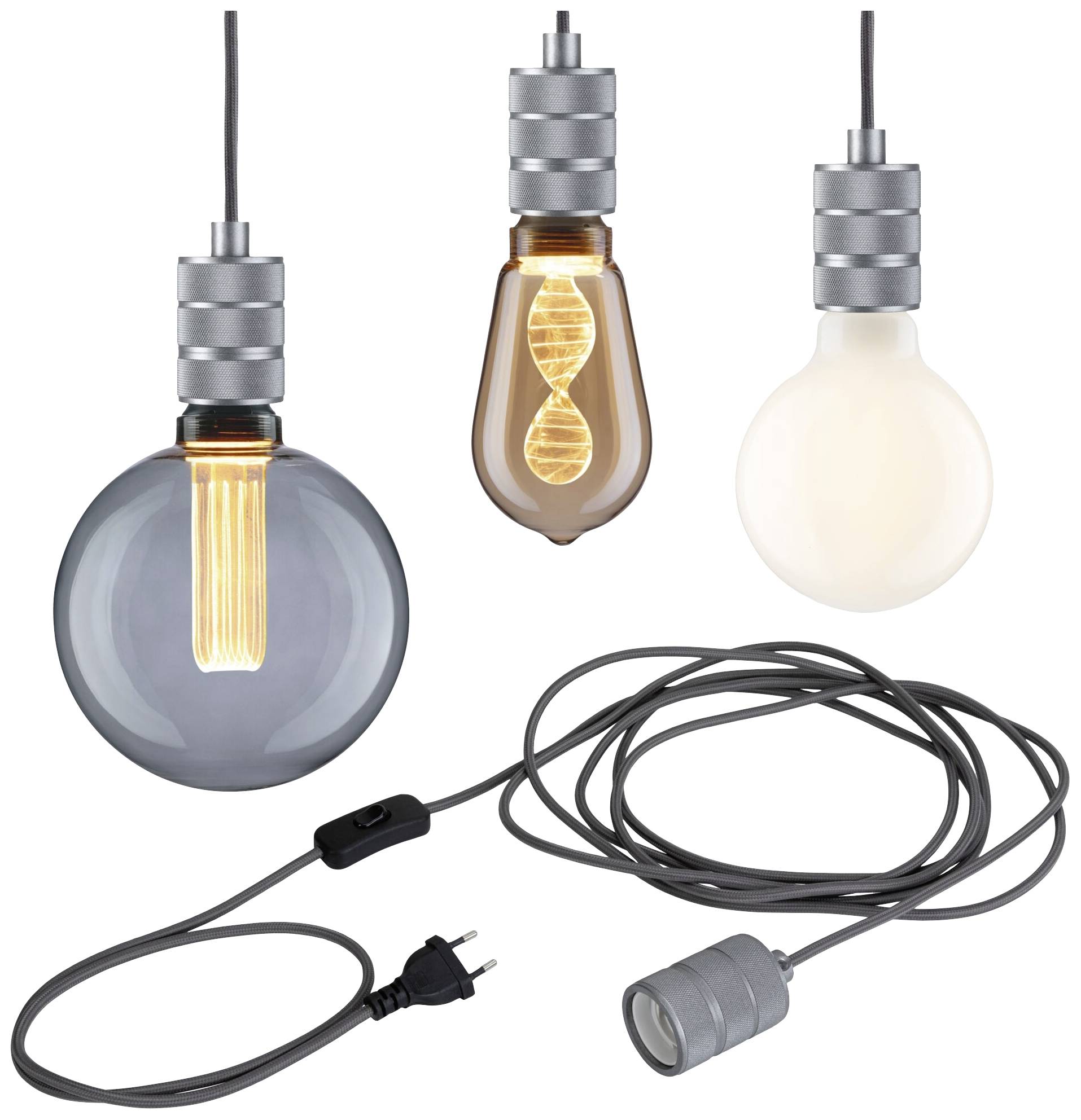 Tre forskellige glødepæremodeller hænger fra en ledning. En LED-lampe med glaskrop, en retro-glødepære og en mat kuglelampe. En løs ledning med switch og stik.