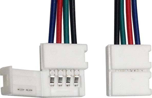 To stik i hvid farve forbundet med fire flerfarvede ledninger (blå, rød, grøn, sort). Elektronisk kabelsammenkobling.