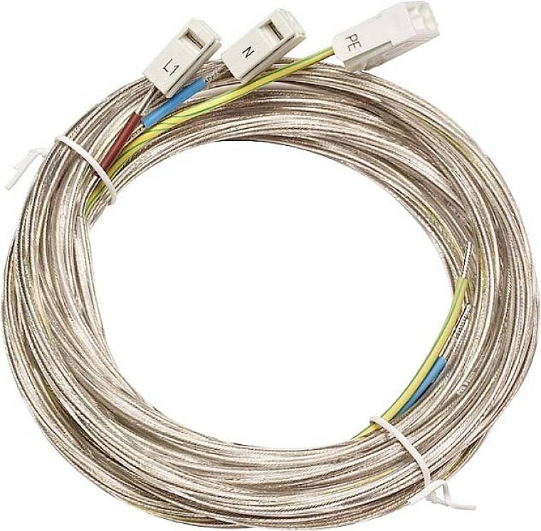 Et kabel med tre farvede ledere (brun, blå, gul/grøn), mærket med 'L', 'N' og 'PE', oprullet i en cirkel.