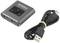 Kompakt HDMI-splitter med USB-strømkabel. To HDMI-udgange til afspilning på flere skærme. Mærke: 'speak PROFESSIONAL'.