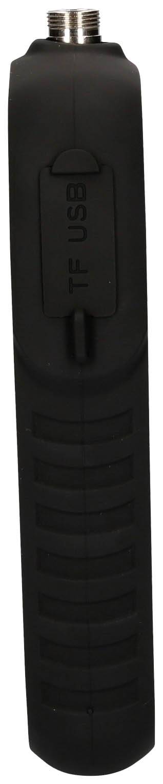 En sort, slank elektronisk enhed i cylinderform med en USB-stik i bunden.