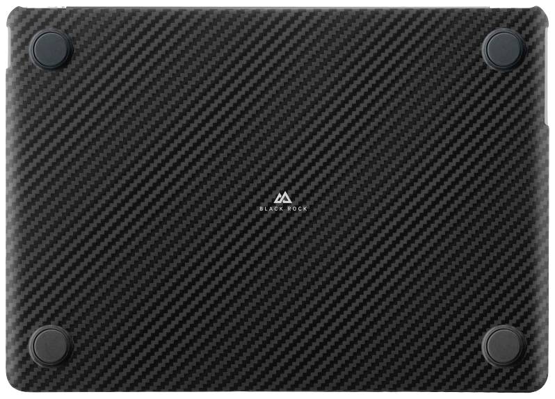 Sort laptoptaske med carbon-look, fire runde fødder i hjørnerne og et brandlogo i midten.