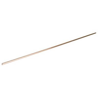 En lang, tynd kobberbjælke, diagonalt placeret i billedet, symboliserer elektrisk ledningsevne eller fremstillingsmateriale.