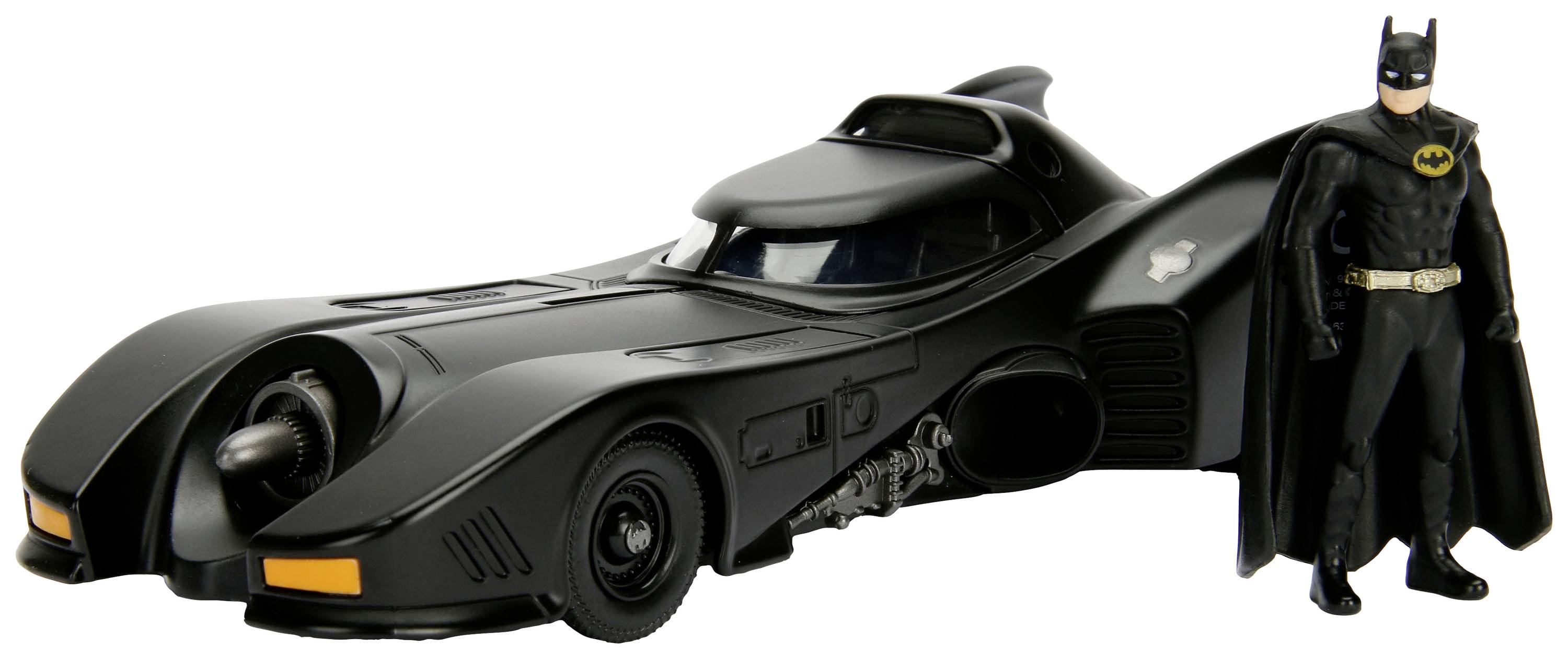 En sort Batmobile-modelfigur ved siden af en Batman-figur iført sort dragt med gult emblem.