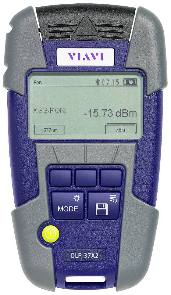 Et optisk effektniveaumåleinstrument viser et resultat på -15,73 dBm for XGS-PON ved 1577 nm bølgelængde på det digitale display.