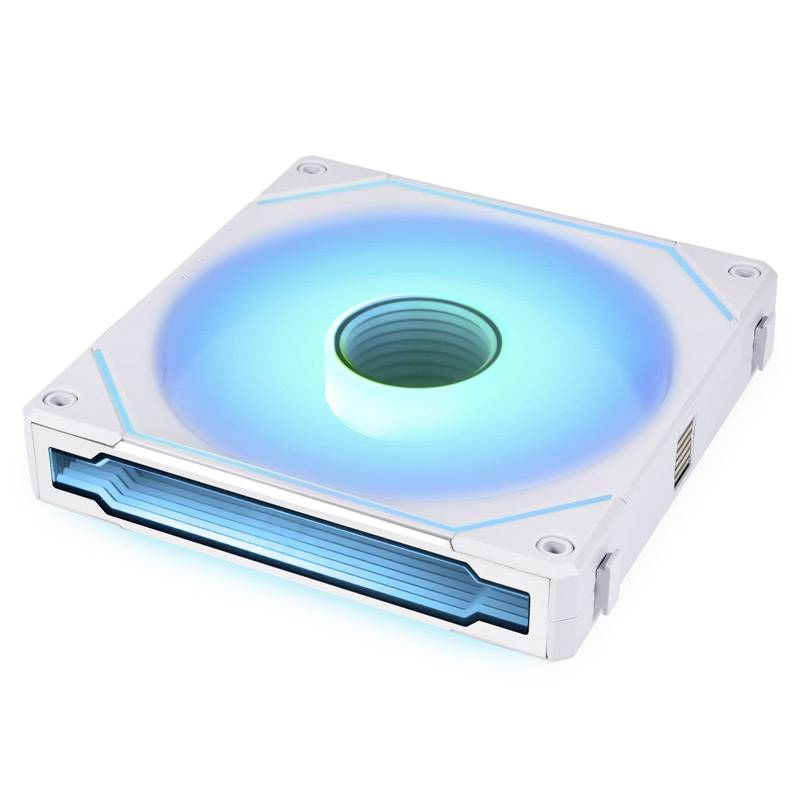 En hvid computerfan med blåt LED-lys i midten. Designet til forbedret køling og optiske detaljer i computere.