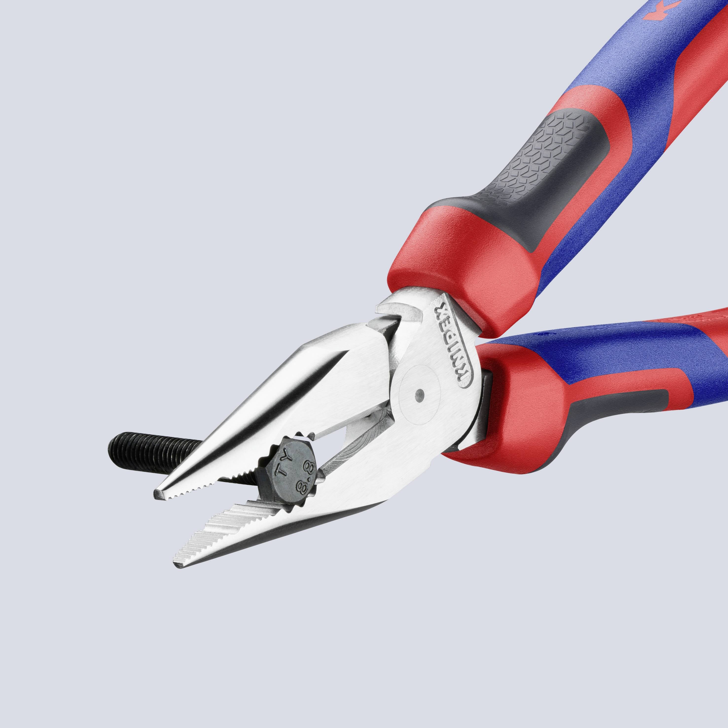 En tang med rød-blå gummigreb, åben, på lys baggrund. Egnet til at gribe og behandle workpiece.