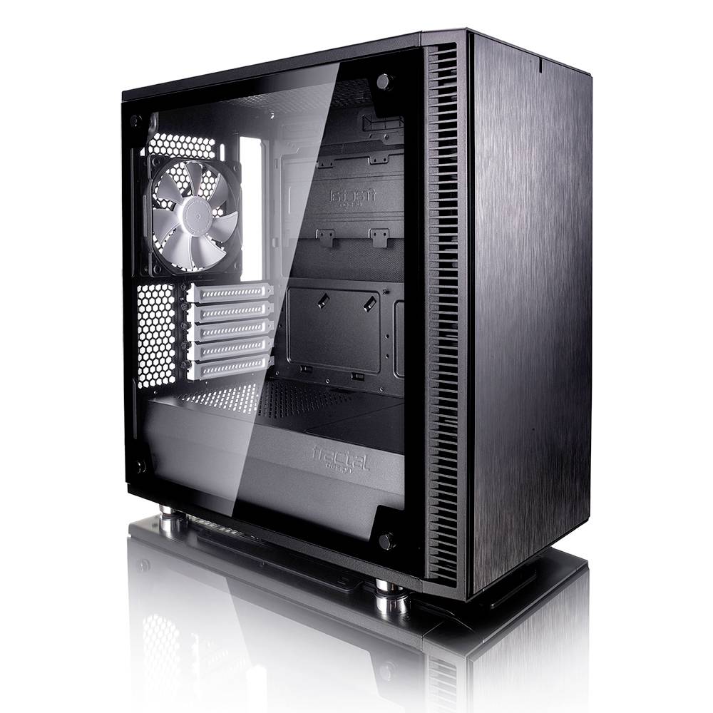 Pc-kabinet med transparent sidevindue, viser computerens indre rum med komponenter, ventilator synlig på bagsiden.