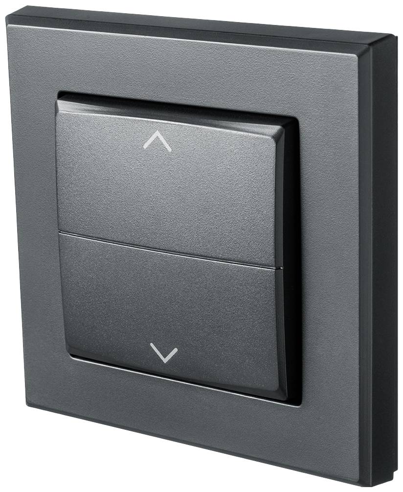 Grå vægkontakt med to knapper, markeret med pile op og ned, til styring af elektriske apparater.