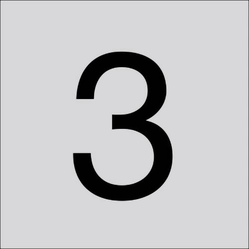 Stort sort tal '3' centreret på en lyseblå baggrund.