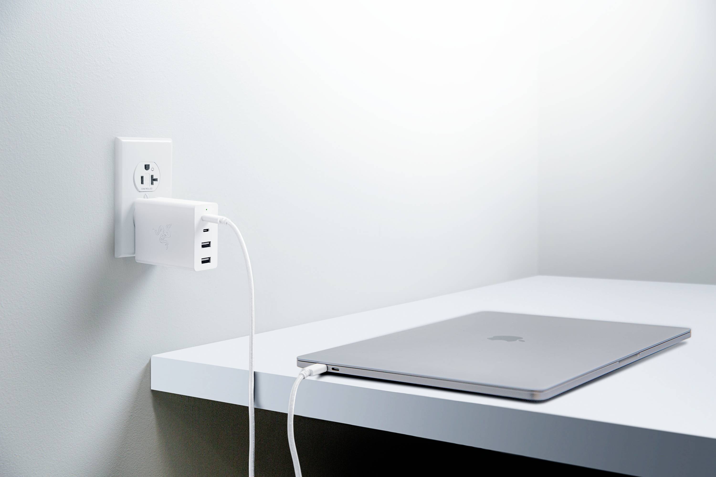 RAZER USB-C 130W GaN Charger Mercury USB-oplader 130 W PPS Hvid GaN-9